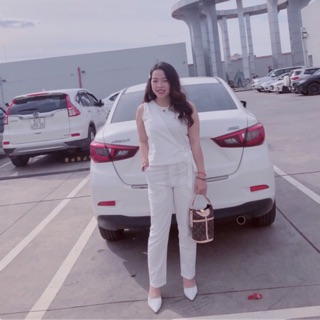Set trắng và somi lụa