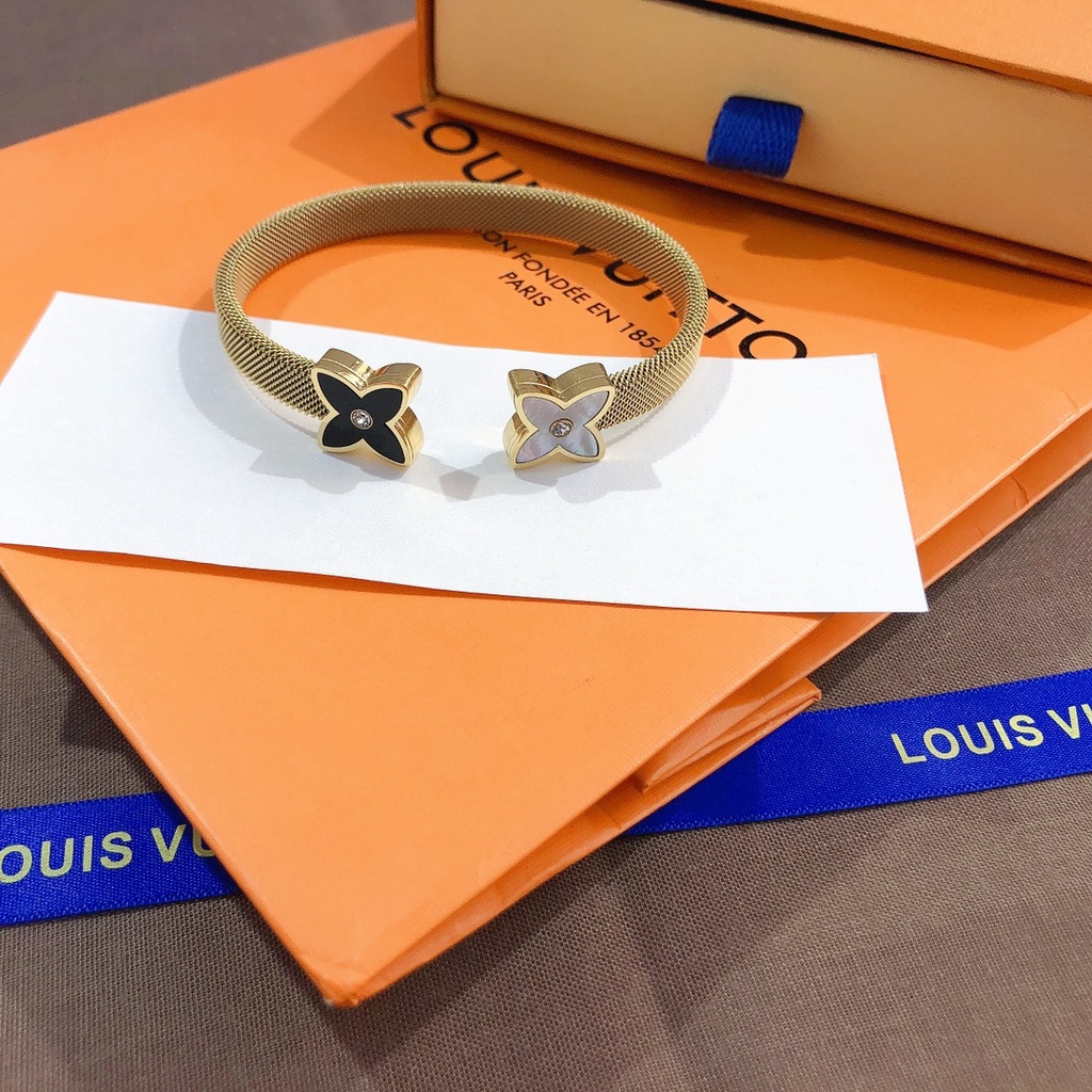 Lv Vòng Đeo Tay Đính Hoa Vuông Thời Trang