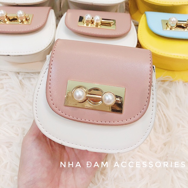 Túi CnK đeo chéo cho bé gái