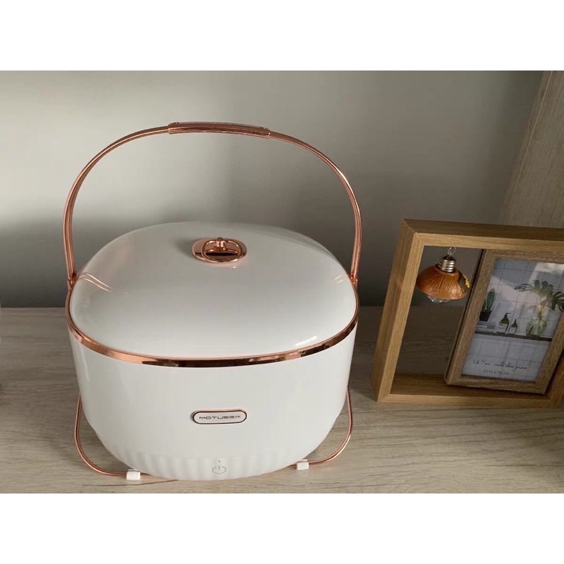 Tủ lạnh bảo quản mỹ phẩm của Đức Motuber 3L chính hãng