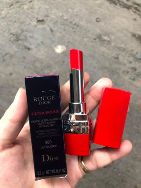 Son D.I.O.R ULTRA ROUGE 999
