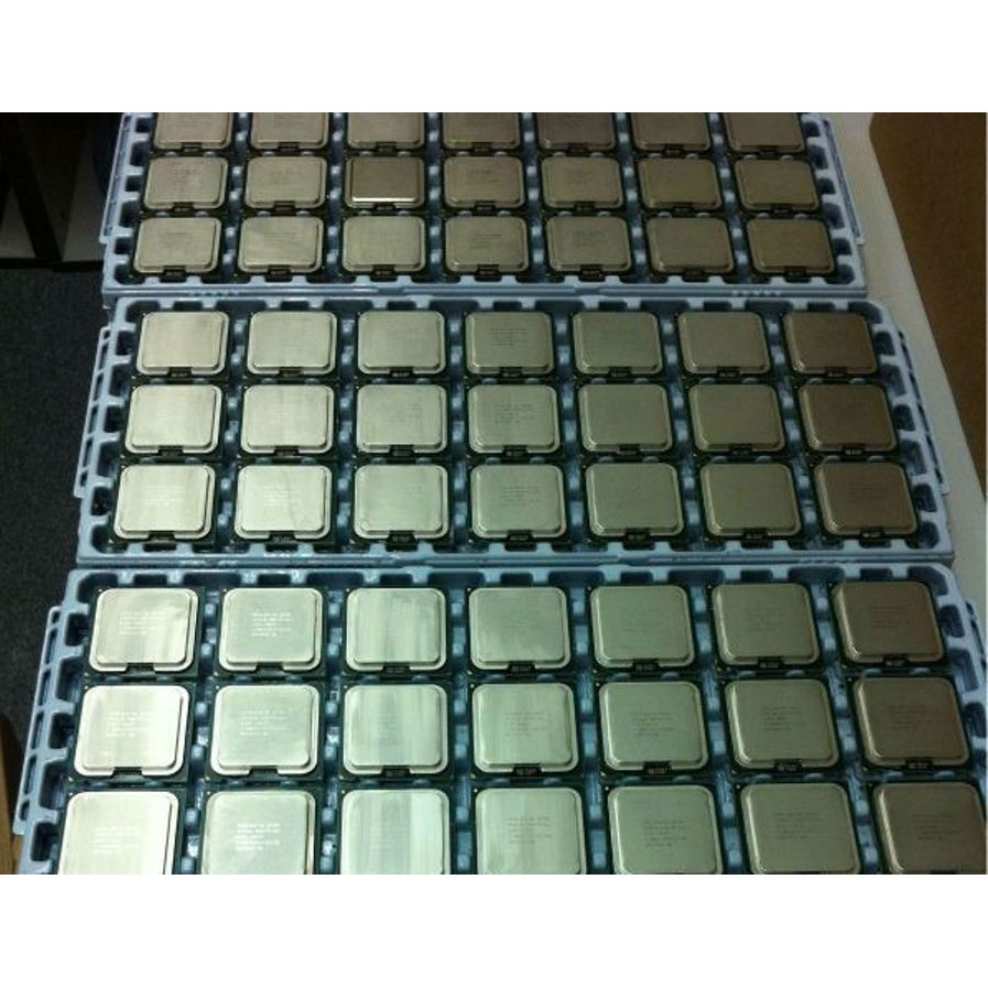 CPU Intel Socket 775 Xeon E3110 E8500 E8400 Q8400 Q9400 + Keo