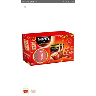 Hộp quà Tết NESCAFÉ 3in1 Cà phê rang xay hòa tan Đậm đà hài hòa với ly sứ đỏ (2 hộp x 20 gói x 17g)