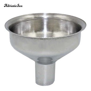 1 phễu bằng thép không gỉ
