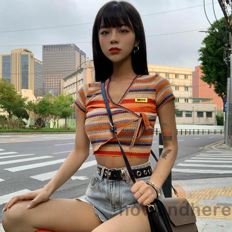 Áo Thun Nữ Ngắn Tay Cổ Chữ V Sọc Ngang Thời Trang