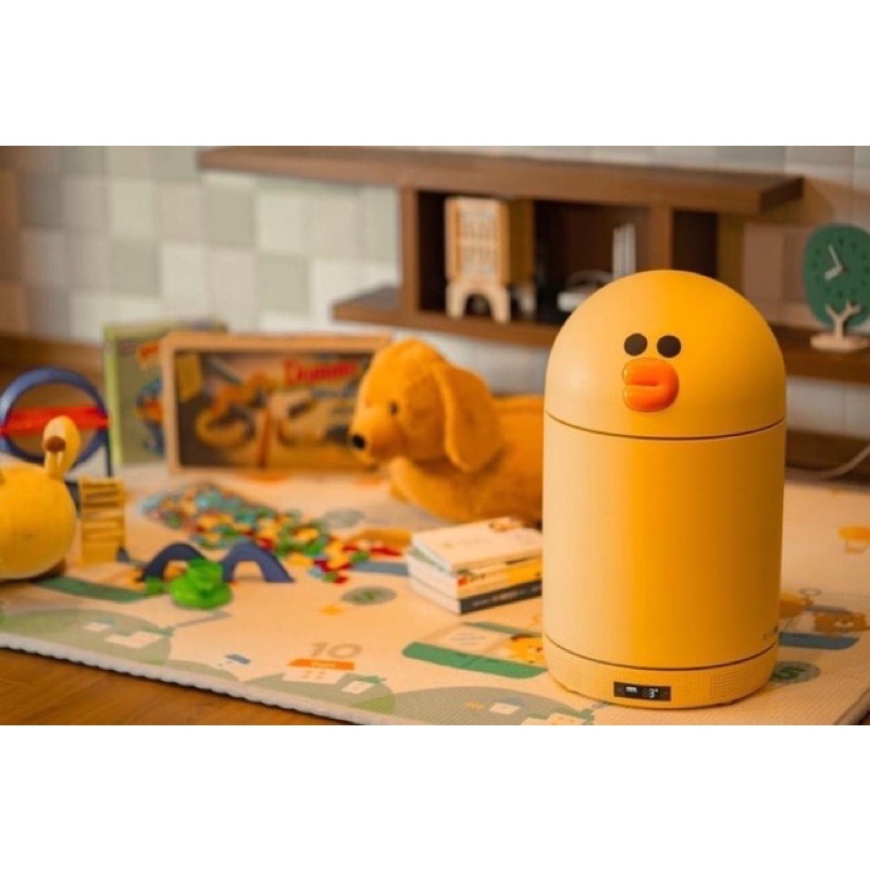 Tủ lạnh mini Ccomo x Line Friends đựng mỹ phẩm, nước uống, snack - Made in Korea