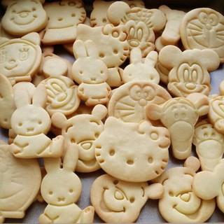 Khuôn cookie hoạt hình set 2c