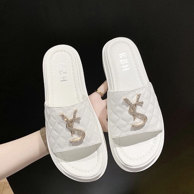 Dép nữ đế bánh mì tag đá cao 3cm hai màu đen trắng