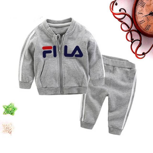 Áo khoác FILA và quần dài cho bé trai