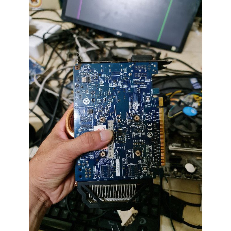 Vga Gigabyte 750ti 2G bảng 2 fan đẹp ngon lành