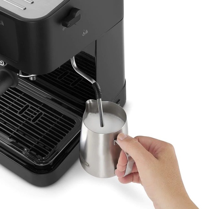 Máy pha cà phê Espresso nhãn hiệu Delonghi EC235.BK Áp suất 15 bar - CHÍNH HÃNG 12 THÁNG