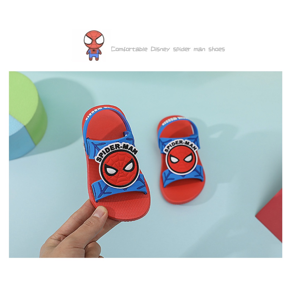Dép quai ngang kiêm giày sandal 2in1 cho bé trai hình siêu nhân spider man chất liệu nhựa dẻo, êm ái cho bàn chân của bé