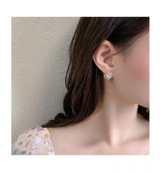 Bông tai stud Hàn Quốc Bông tai tinh tế