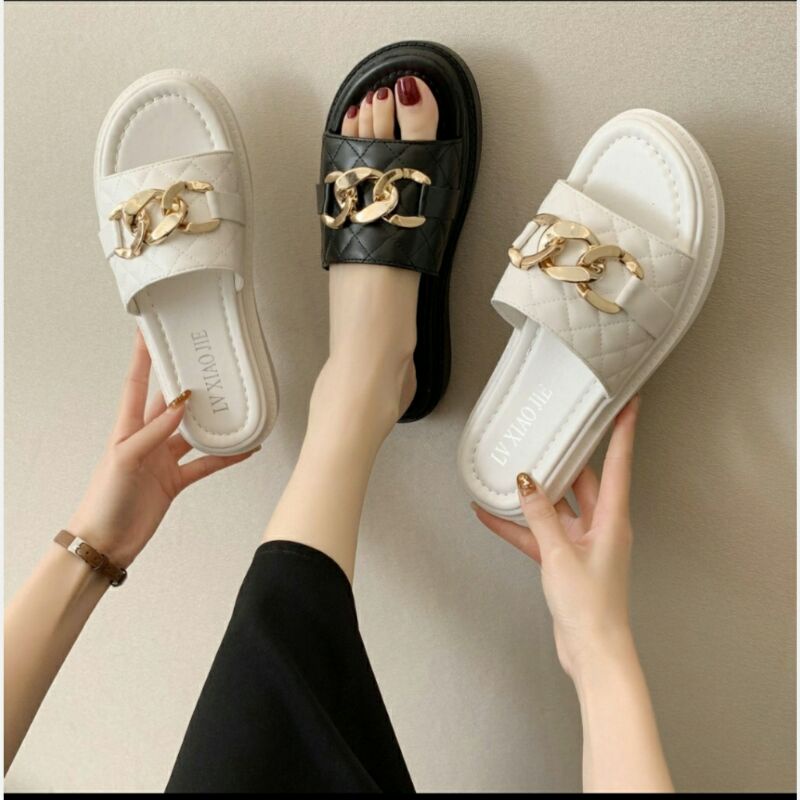 Dép Bánh Mì Nữ Quai Ngang Bản Dây Xích To Cá Tính Đế PU Siêu Nhẹ 3P Da Mềm Cực Êm