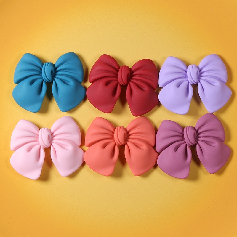 sicker cross họa tiết nơ đá cực xinh được chọn màu SHINCRNODA