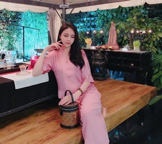 Đồ lam đi chùa