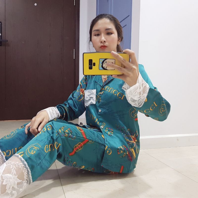 Đồ bộ pijama, bộ lụa satin dài tay viền bèo tiểu thư hoạ tiết gấu xinh