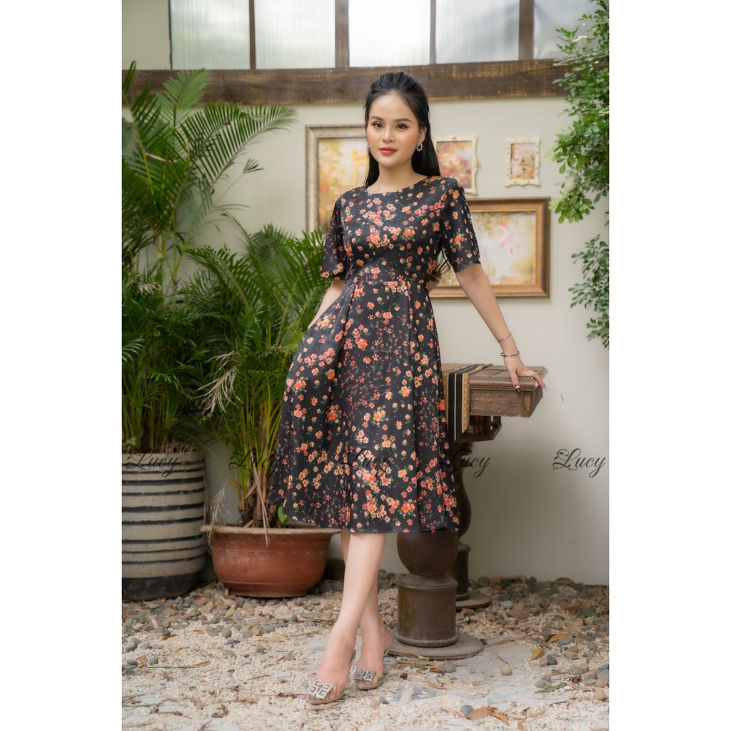 Đầm nữ thiết kế lụa vân Váy Lucy Trizzy 1901
