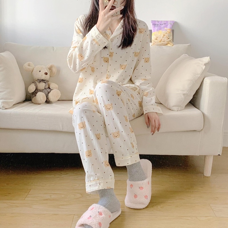 Bộ Pijama chất đũi xốp hoạ tiết gấu PU chấm siêu xinh Hàng Áo dài Và Cộc