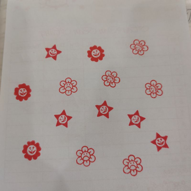 Dấu tròn hoa cười cánh đậm