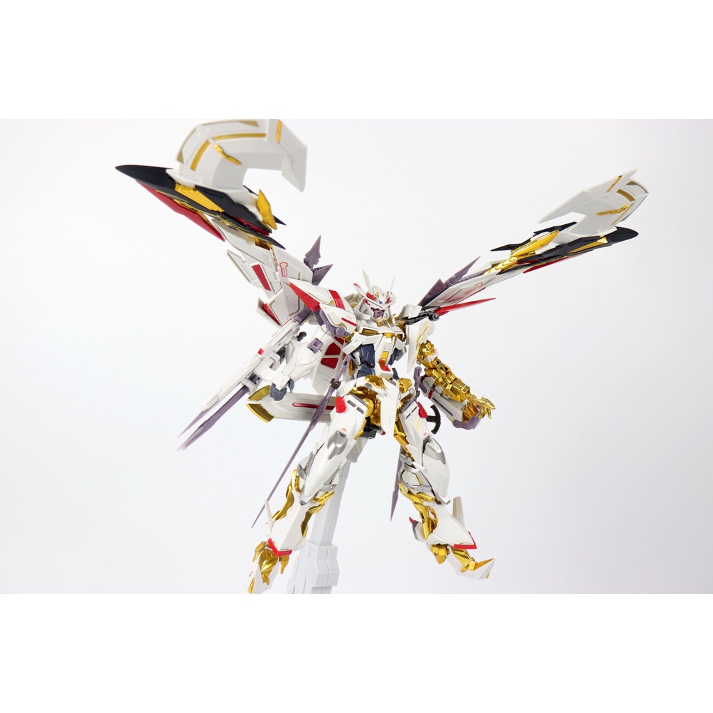 Mô Hình Lắp Ráp Gundam MG 8826 Astray Gold Frame Amatsu Hana (có sách hướng dẫn, base và decal nước)