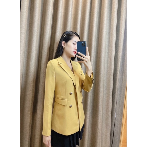Áo blazer nắp túi tam giác tay dài