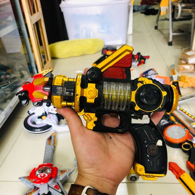 Đồ chơi siêu nhân Dx Gosie Blaster