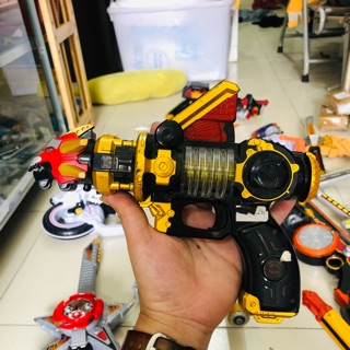 Đồ chơi siêu nhân Dx Gosie Blaster