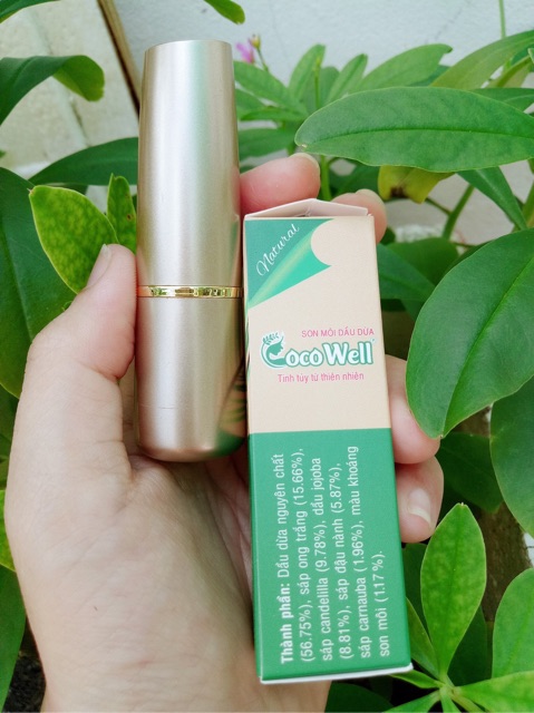 Son dưỡng ẩm dầu dừa COCOWELL