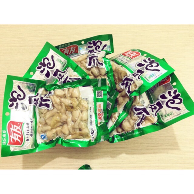 Combo 5 gói chân gà yuyu 180 gram