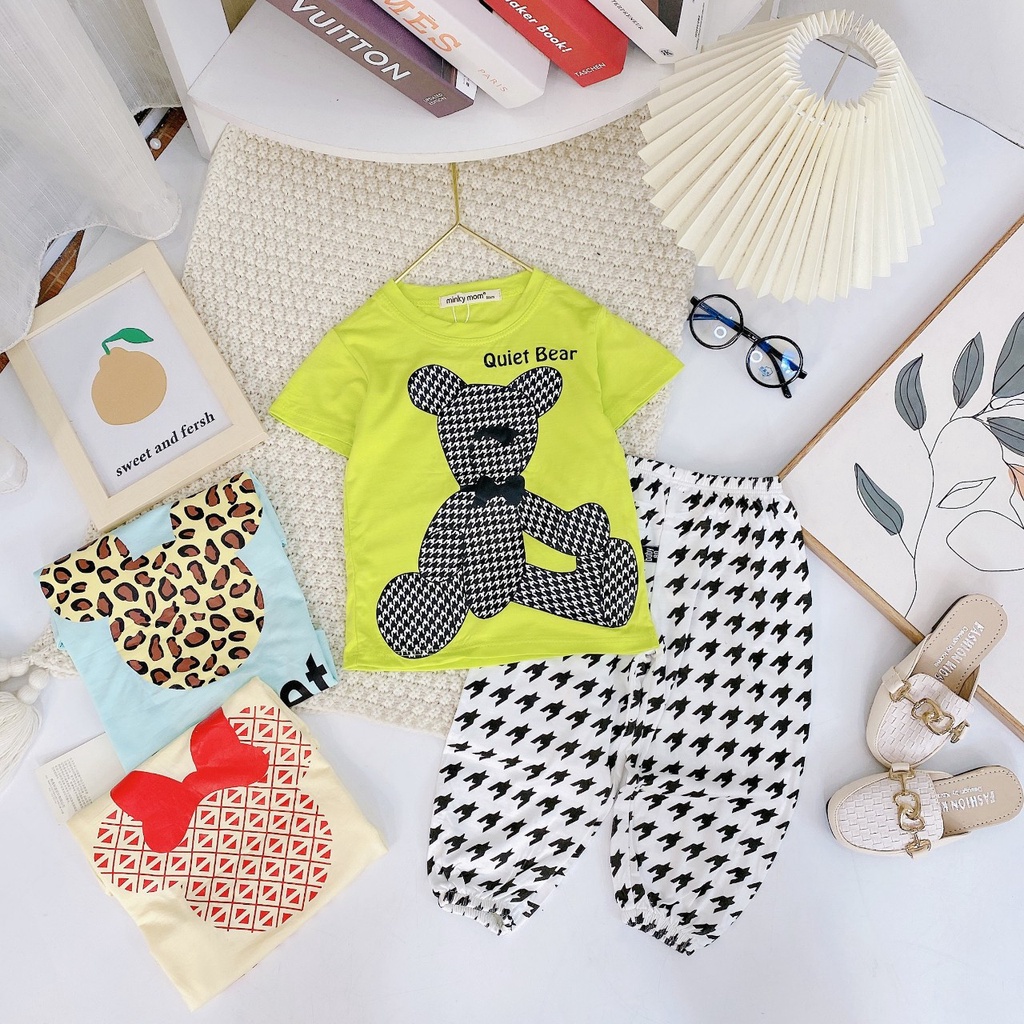 [Sz Đại] Bộ Quần Áo Bé Gái Minky Mom Quần Dài Áo Cộc Dáng Alibaba Họa Tiết Hot Trend Sang Chảnh - ALI1