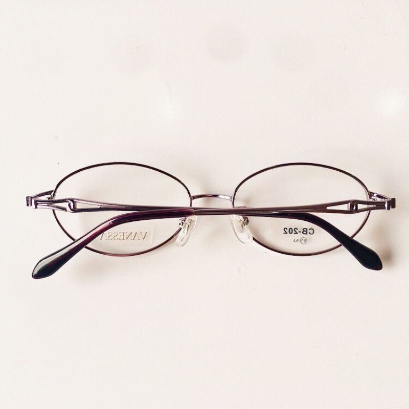 Gọng kính nội địa Nhật thương hiệu Vanessa CB-202 màu ánh tím nhạt, made in China.
