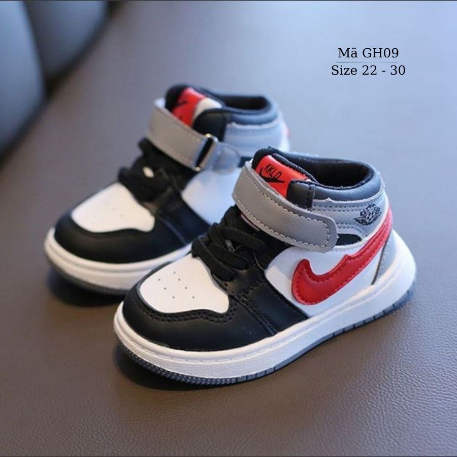 Giày cổ cao cho bé trai bé gái 1 - 5 tuổi dáng sneaker thể thao khỏe khoắn và năng động phong cách Hàn GH09