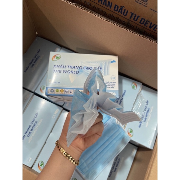Khâu trang y tế The word 4 lớp 1 hộp 50 cái