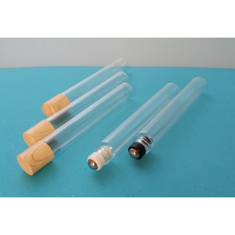 Combo 5 chai thủy tinh cao cấp 10ml đế bi viền đen,trắng dùng chiết đựng tinh dầu nước hoa Dubai son môi nước