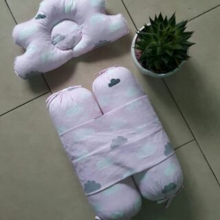 Gối chặn cho bé sơ sinh