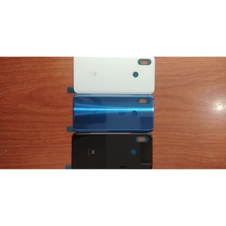 Thay Nắp lưng sau Xiaomi Mi 8