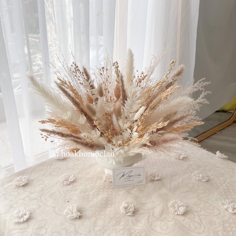 Chậu hoa khô nâu kem cao cấp phong cách bắc âu trang trí phòng khách sang trọng