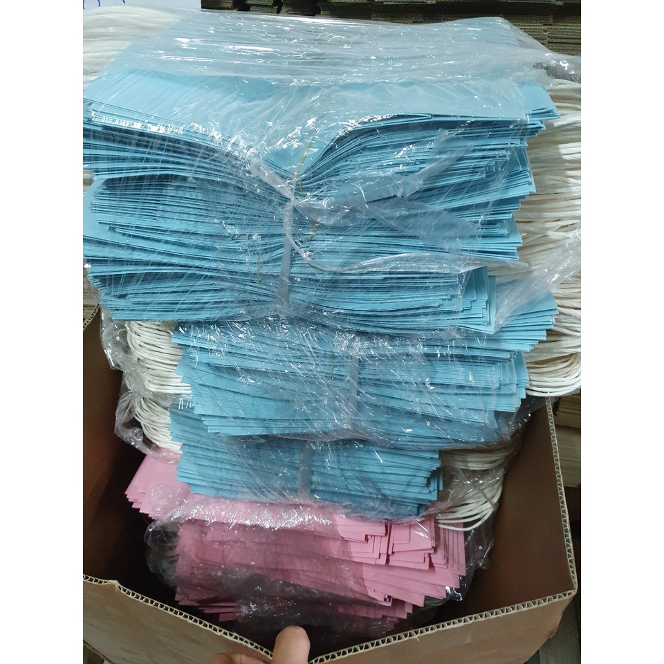 Túi giấy kraft có quai 29x24x10cm