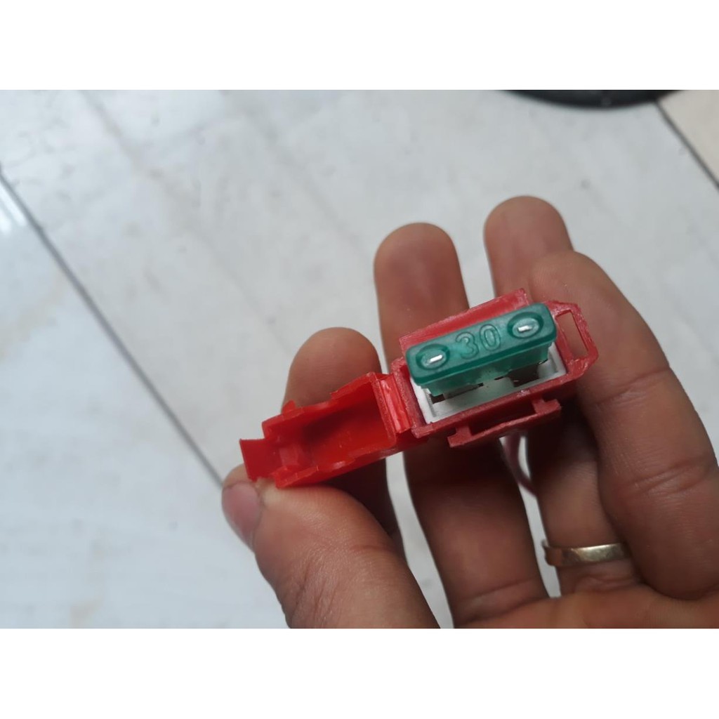 hộp cầu chì ghim có sẵn cầu chì chịu nhiệt chuyên dùng cho xe máy điện xe đạp điện