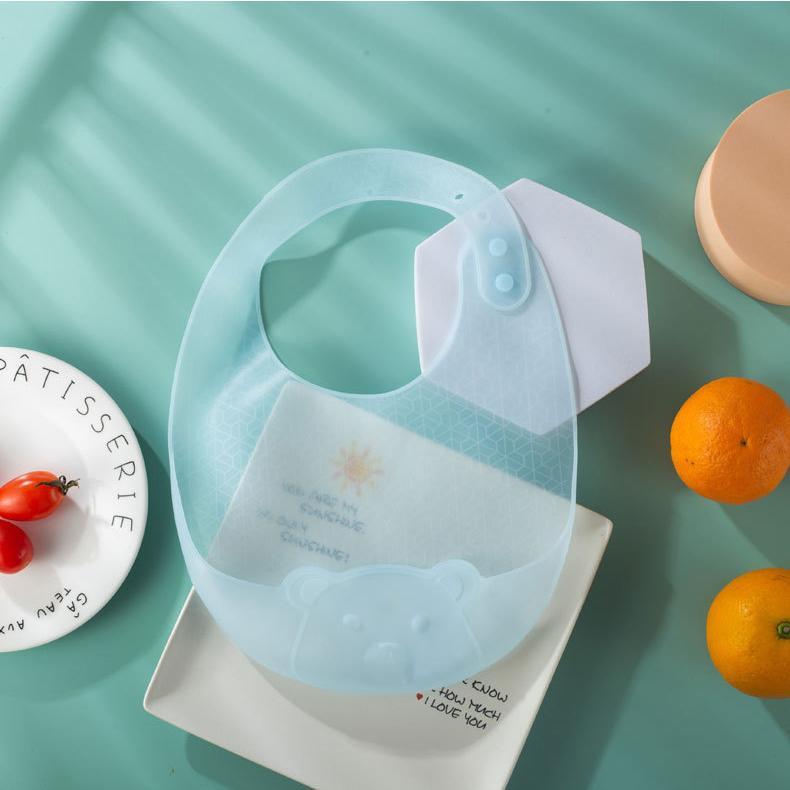 Yếm ăn dặm silicone trong suốt thiết kế 3D chống trượt an toàn cho bé tập ăn dặm