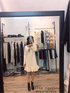 Váy len buộc nơ