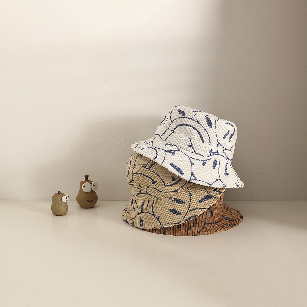 Mũ Tai Bèo Vải Nhung In Hình Mặt Cười Dễ Thương Thời Trang Thu Đông Cho Bé