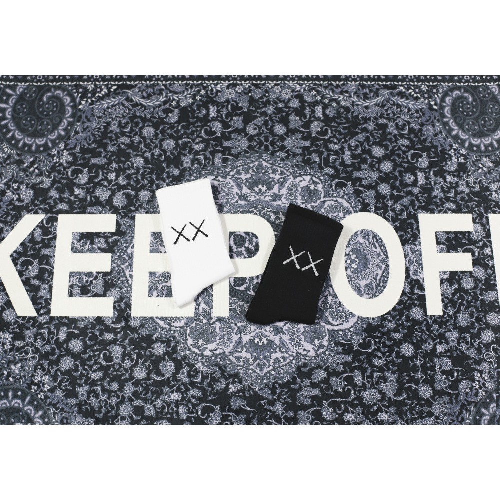 Tất Vớ KAWS XX Ulzzang - Tất Vớ XX KAWS Unisex