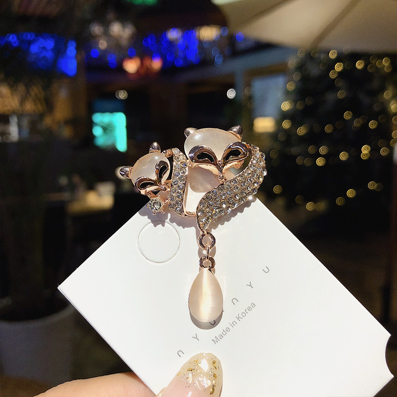 Ghim Cài Áo Đính Đá Nhân Tạo Sang Trọng Nhiều Kiểu Tùy Chọn Cho Nữ