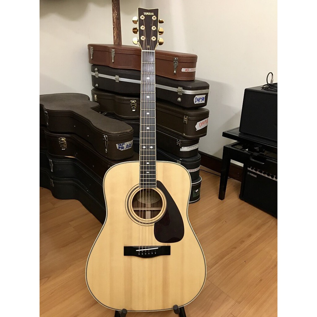 Guitar Acoustic Yamaha L6