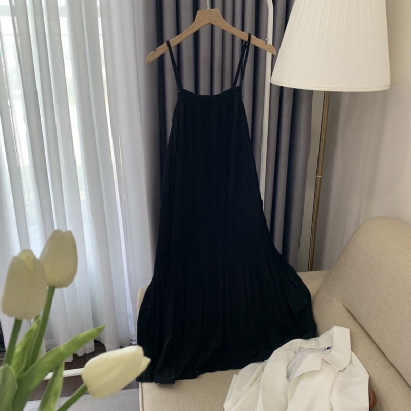 Đầm hai dây dập ly 🍀