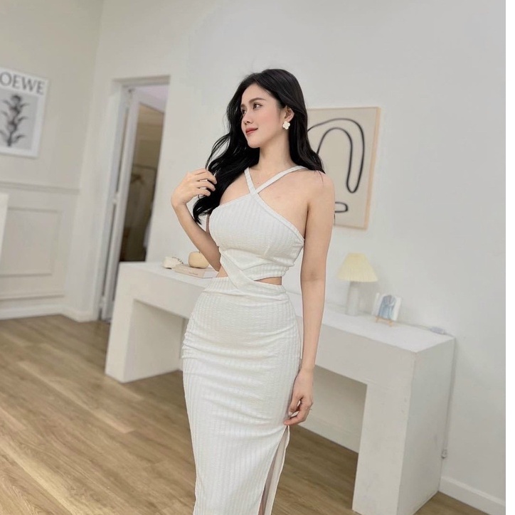 Đầm yếm ôm body maxi phối kiểu chéo khoét 2 bên eo cực hot , chất thun gân dày dặn mềm mịn