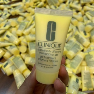 Clinique Kem Dưỡng Ẩm Da Dầu Thoáng Da Dramatically Different Moisturizing Gel 30ml