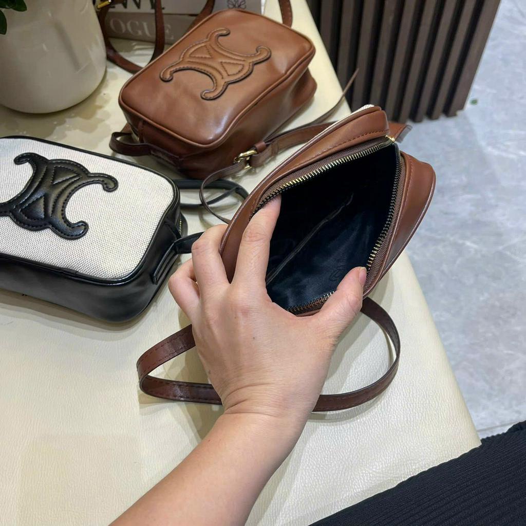 Túi xách nữ dáng hộp đeo chéo lin chữ X